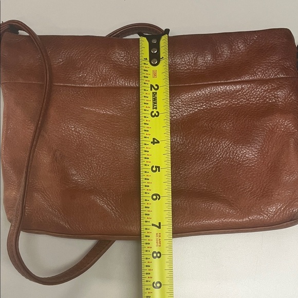 Margot Tan Leather Crossbody Bag adjustable strap/ preowned - Picture 7 of 14